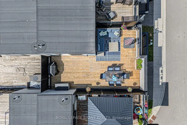 房产图片 47 - 422 Athabasca Common