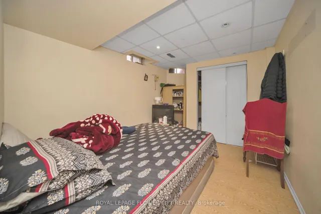 Additional image 29 of 33 Fiddleneck Cres