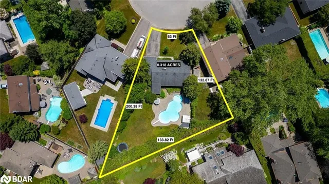 Additional image 50 of 247 Elmhurst Cres