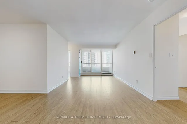 Additional image 4 of 175 Bamburgh Circ Unit #1411