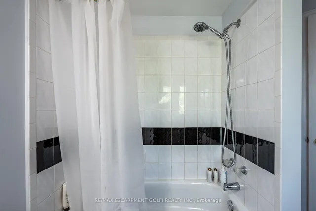 Additional image 25 of 1380 Treeland St