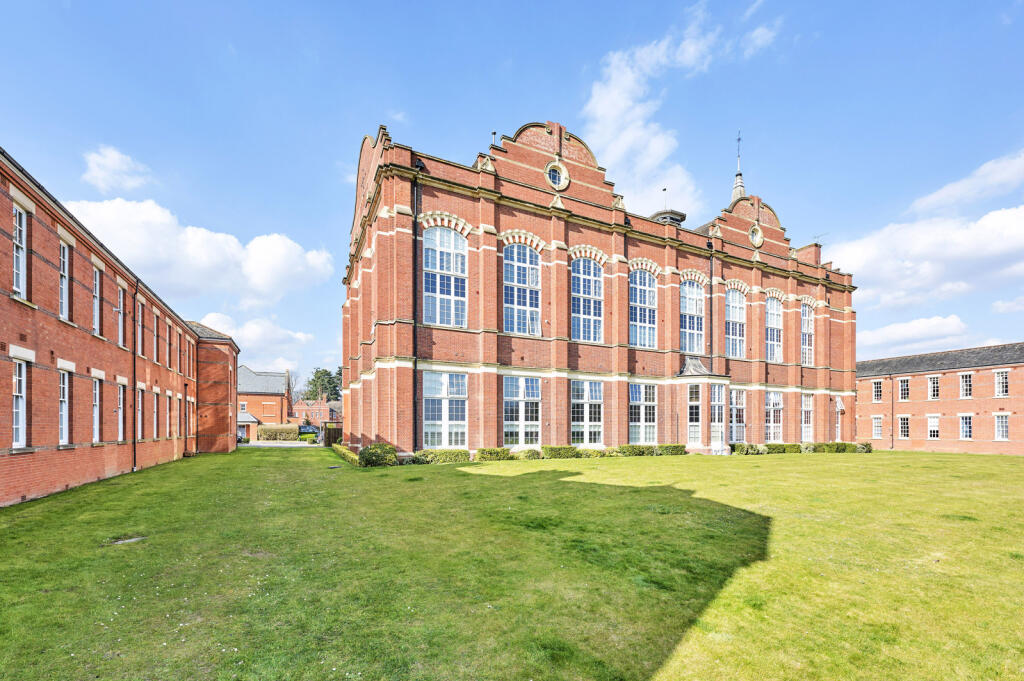 Additional image 18 of West Hall, Beningfield Drive, Napsbury Park, St. Albans, AL2