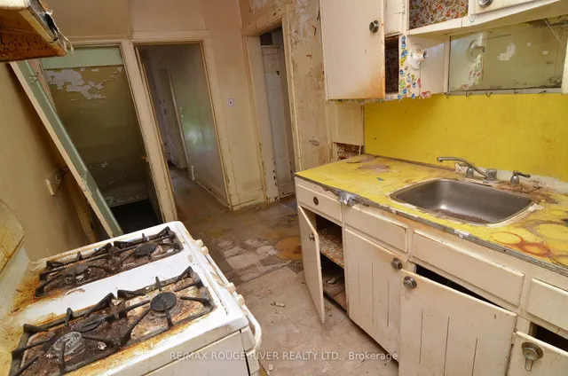 Additional image 15 of 120 Castlefield Ave
