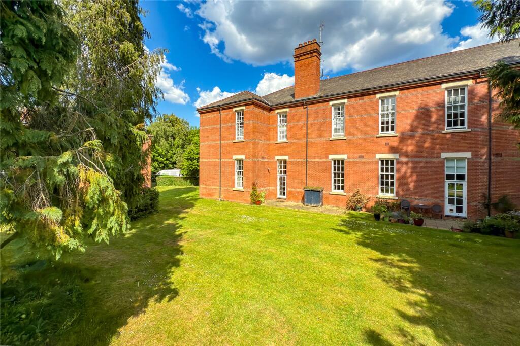 Additional image 12 of Beningfield Drive, London Colney, St. Albans, Hertfordshire, AL2