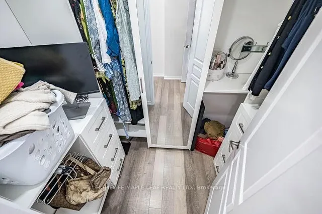 Additional image 40 of 68 Fallmeadow Circ