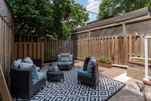 Additional image 37 of 20 Manning Ave