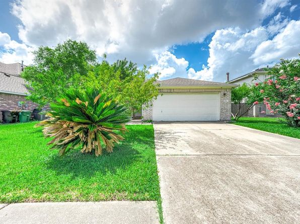 9911 Pierre Ct, Houston, TX 77089