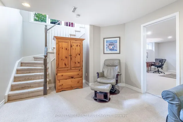 Additional image 31 of 232 Lexington Rd