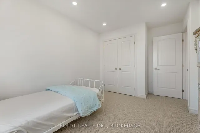 Additional image 22 of 26 Dulgaren St