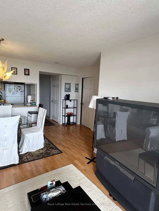 Additional image 15 of 18 Mondeo Dr Unit 1239