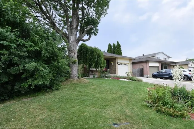 Additional image 5 of 2 Lobo Crt