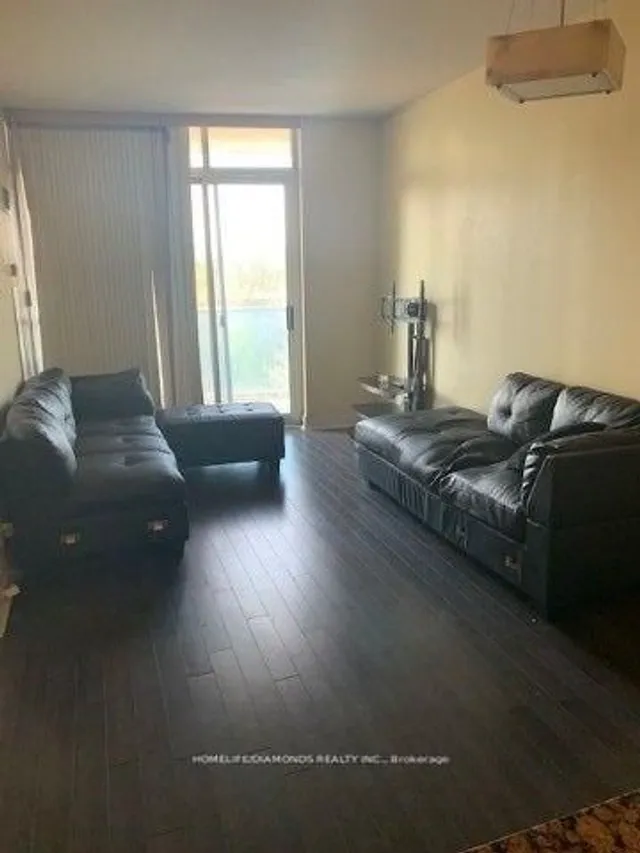 Additional image 7 of 80 Absolute Ave Unit 401