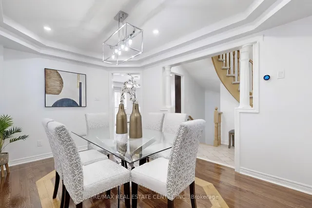 Additional image 8 of 5686 Whitehorn Ave