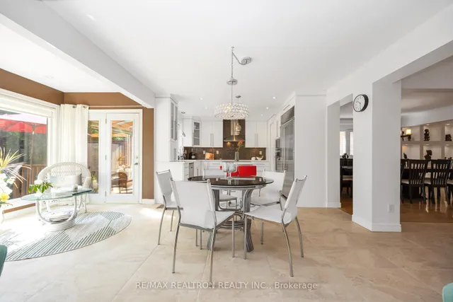 Additional image 11 of 43 Lawnview Dr