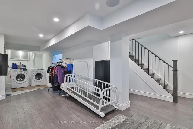 Additional image 33 of 224 Overbrook Pl