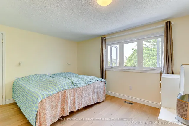 Additional image 11 of 16 Lansbury Dr