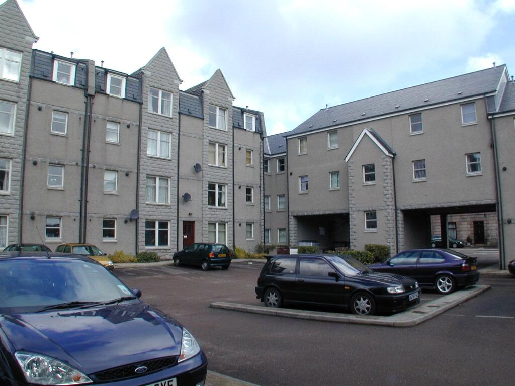 Mountview Gardens, Rosemount, Aberdeen, AB25