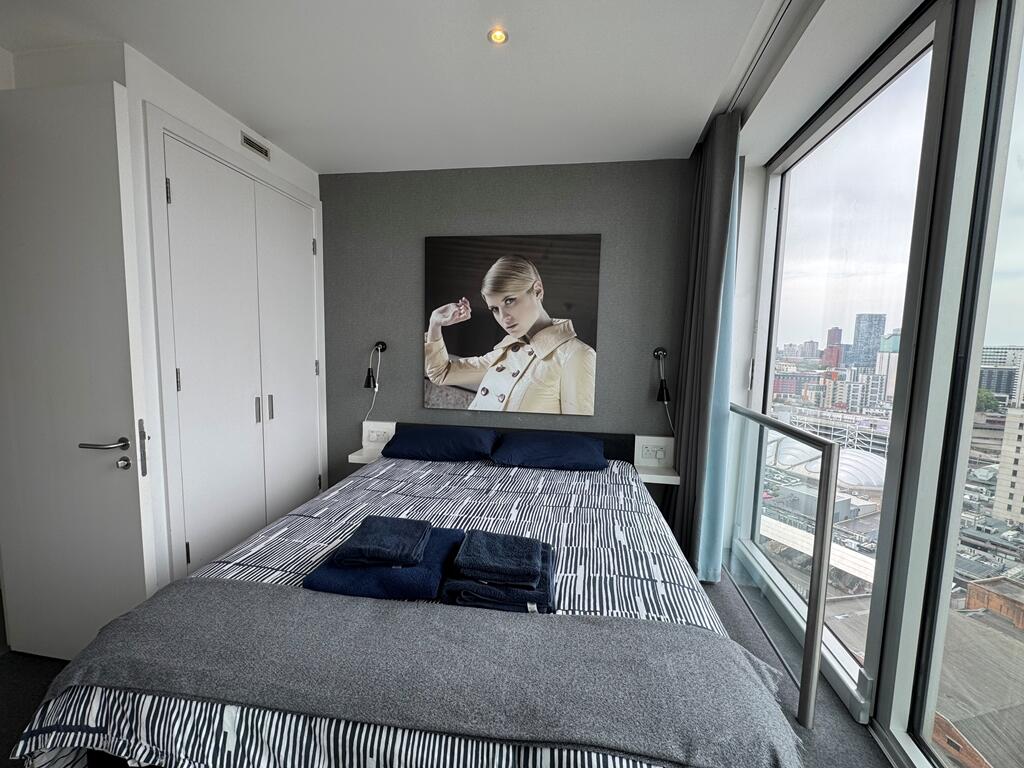 Additional image 8 of 1700 Rotunda