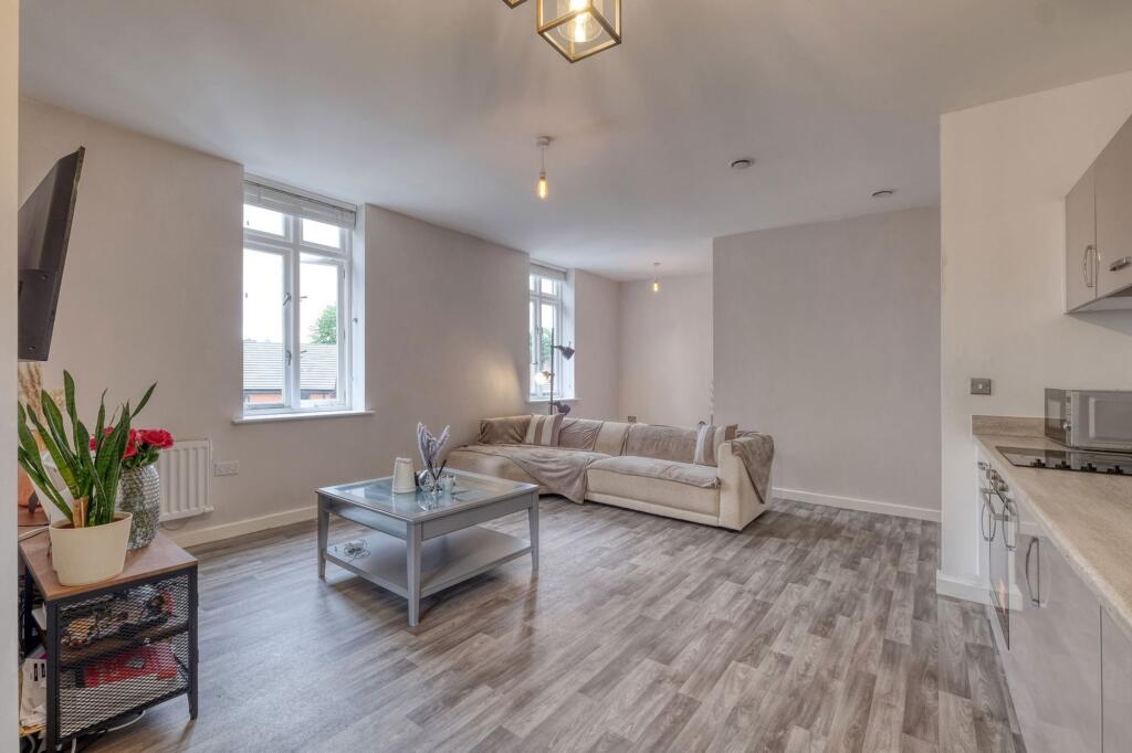 Additional image 5 of New House Farm Drive, Northfield, B31