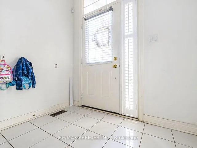 Additional image 6 of 38 Betty Nagle St