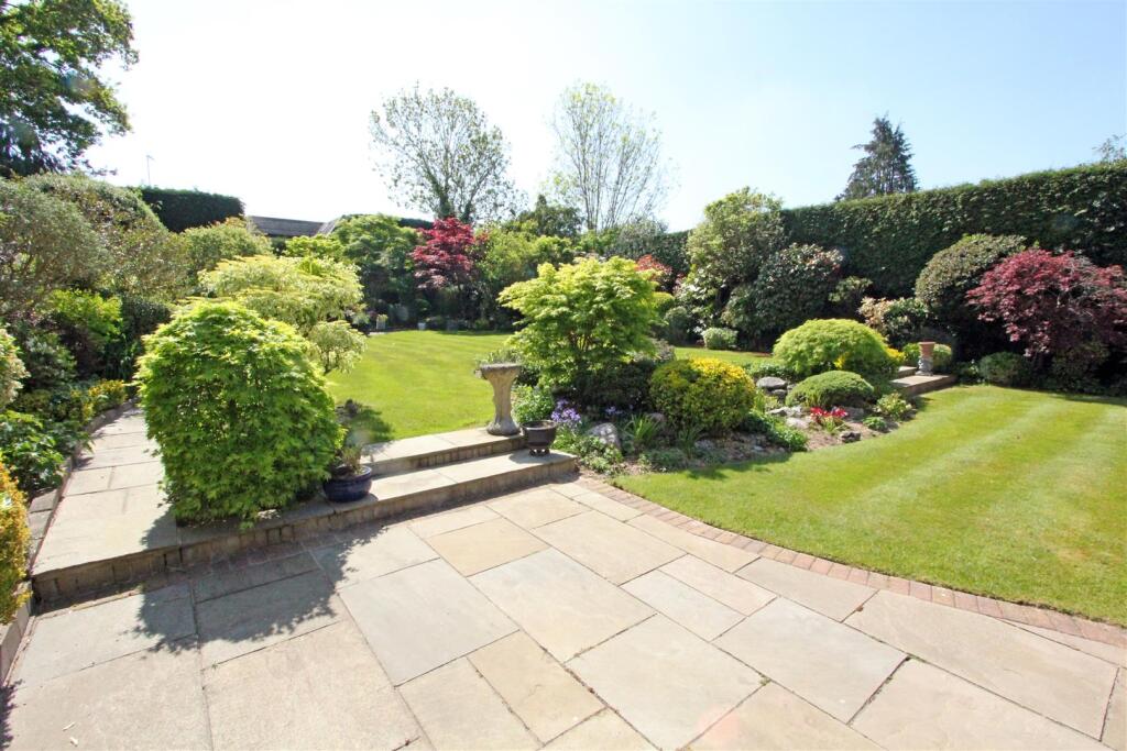 Additional image 34 of Brookmans Avenue, Brookmans Park, Hatfield