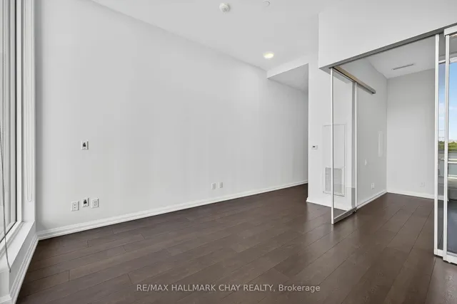 Additional image 20 of 4208 Dundas St Unit 522