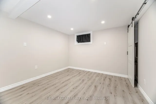 Additional image 25 of 212 Cedarwoods Cres