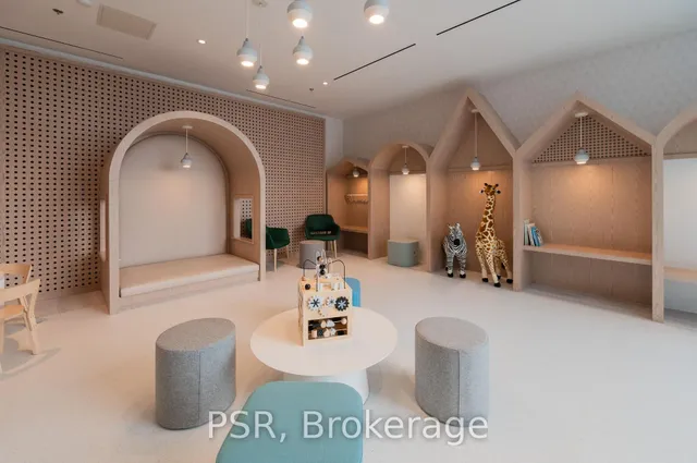 Additional image 3 of 1285 Dupont St Unit 702