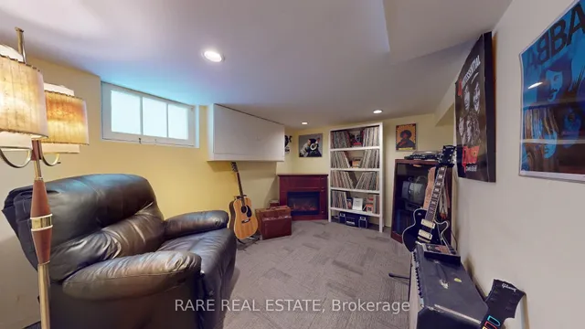 Additional image 23 of 81 Bowood Ave