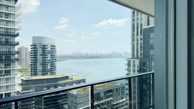 房产图片 12 - 70 Annie Craig Dr 单元 2703