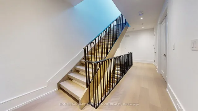 Additional image 35 of 38 Elgin Ave