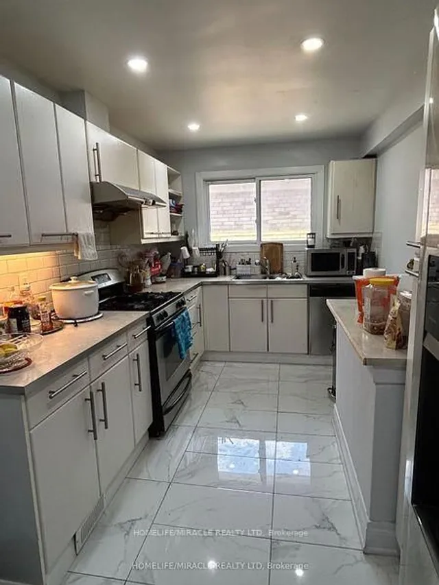 Additional image 6 of 17 Montvale Dr