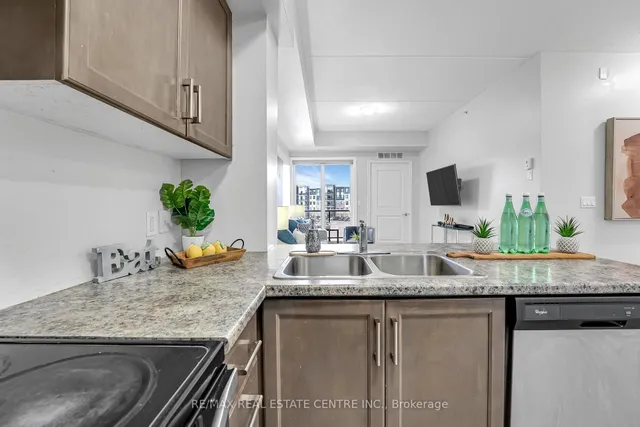 Additional image 17 of 640 Sauve St Unit 316