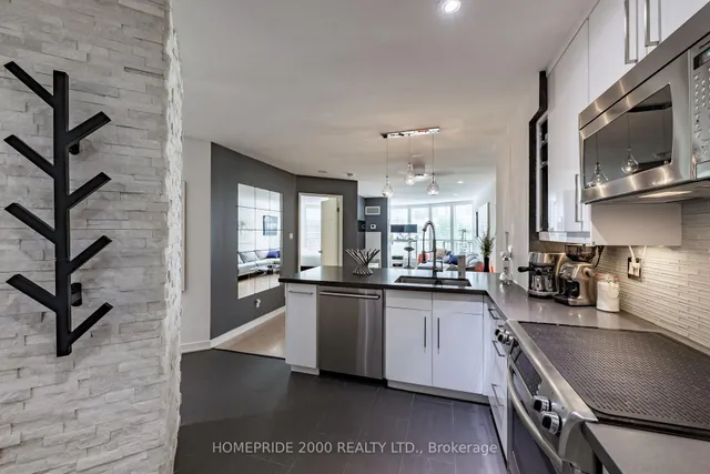 Additional image 5 of 24 Wellesley St Unit 315