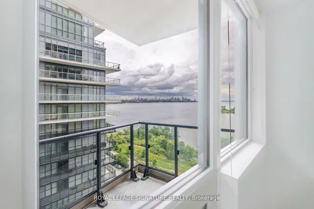 Additional image 21 of 59 Annie Craig Dr Unit 1202