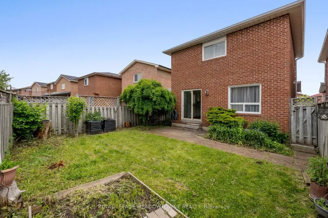 Additional image 30 of 34 Metzak Dr