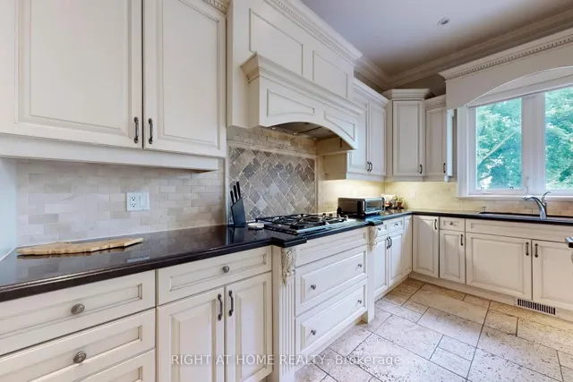 Additional image 15 of 133 Norton Ave