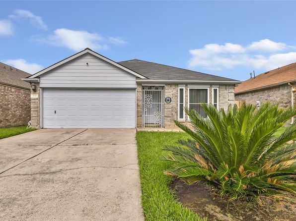 8531 Scenic Green Dr, Houston, TX 77088