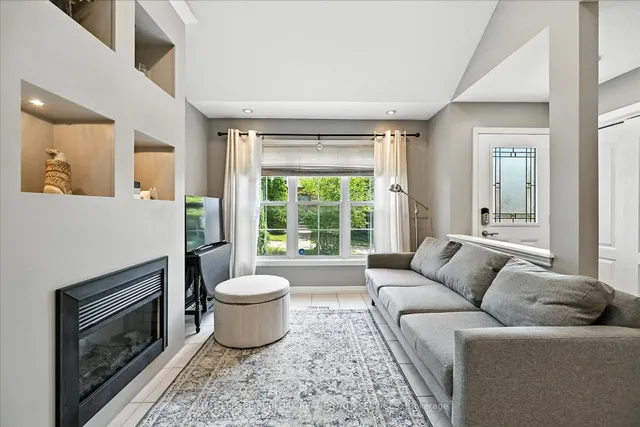 Additional image 13 of 1085 Harrogate Dr Unit 23