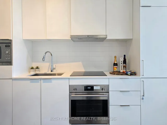 Additional image 4 of 8 Olympic Garden Dr Unit 1007