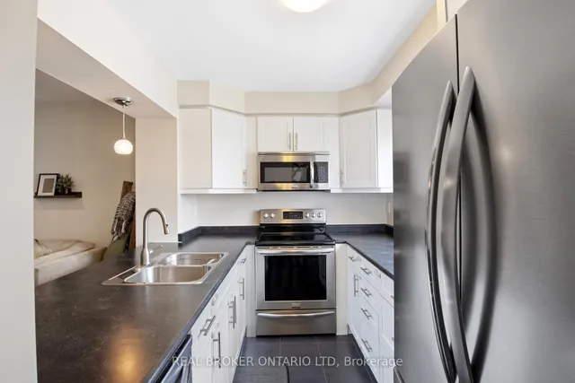 Additional image 11 of 100 Baycliffe Cres