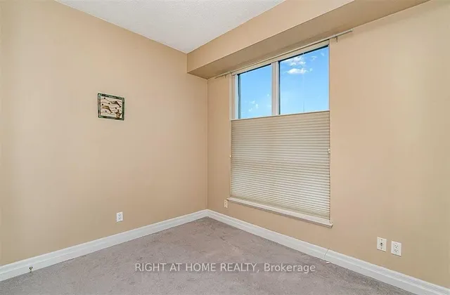 Additional image 18 of 2087 Lake Shore Blvd Unit 207