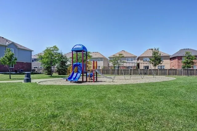 Additional image 47 of 58 Arbourview Cres