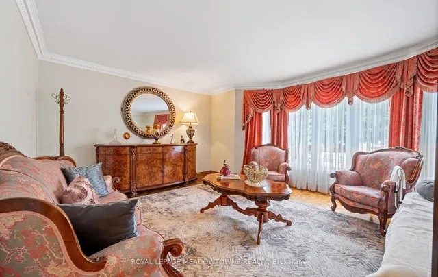 Additional image 9 of 36 Shadywood Rd