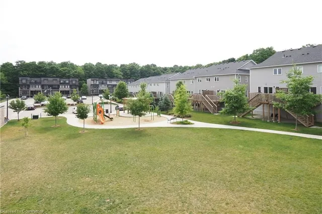 Additional image 38 of 1989 Ottawa St Unit 11