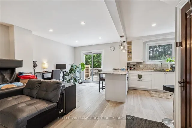 Additional image 16 of 61 Bond St