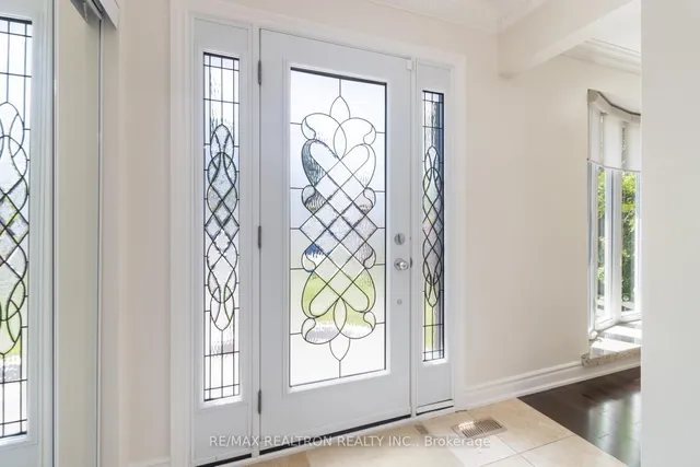 Additional image 3 of 44 Caracas Rd