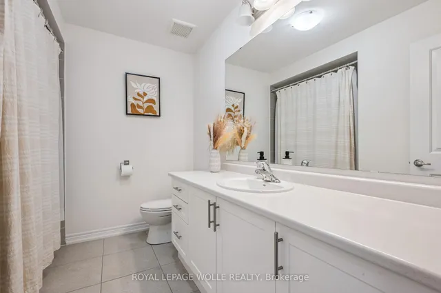 Additional image 24 of 14 Roywood St