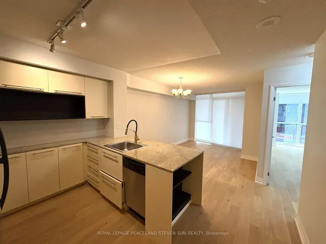 Additional image 6 of 25 Carlton St Unit 326