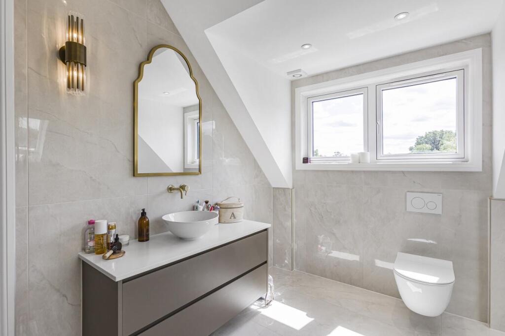 Additional image 22 of The Grove, Brookmans Park , Herts